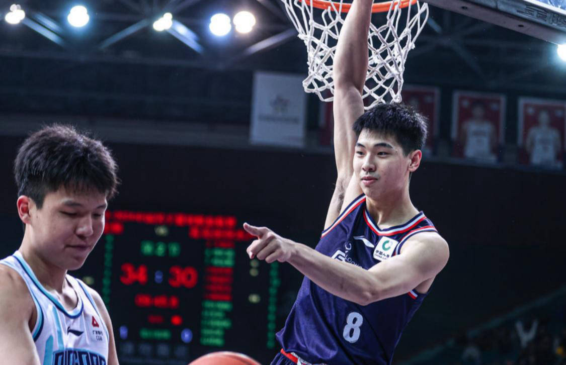 爱游戏-CBA球员冲击NBA：颠覆“没统治CBA就别打NBA”传统观念